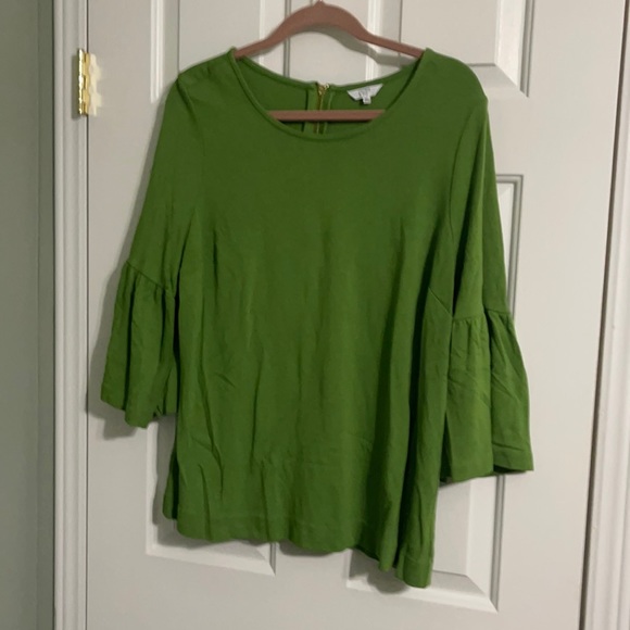 crown & ivy Tops - Bright green top flared sleeve